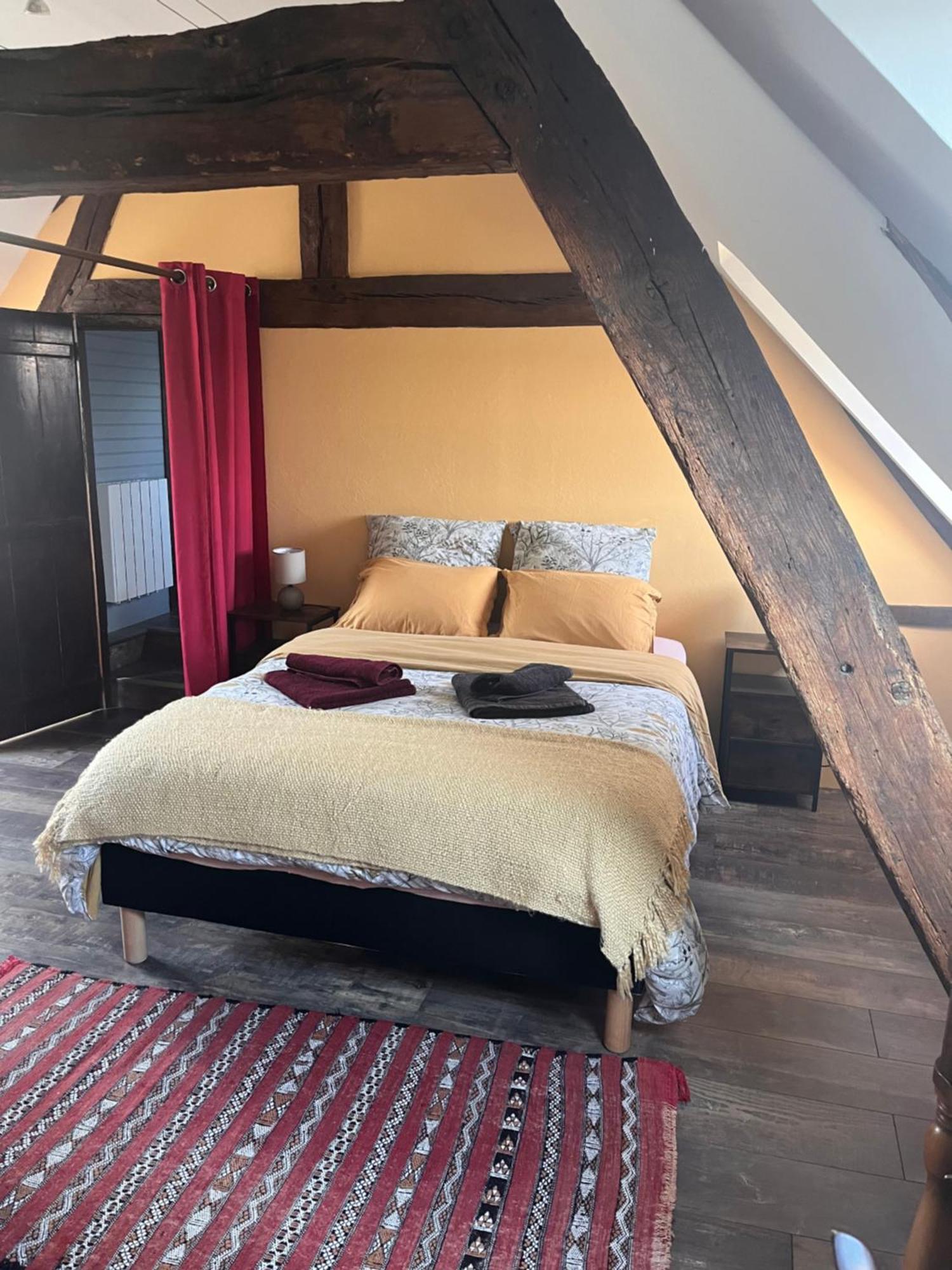 Holiday home La Fleur De Seine Villequier